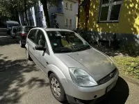 Gebraucht Ford Fiesta 80 PS (58 kW) 2002 Silber Kleinwagen