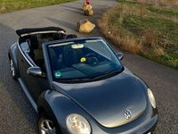 Gebraucht VW New Beetle 102 PS (75 kW) 2010 Grau Kleinwagen