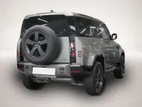 Gebraucht Land Rover Defender SE Dynamic 200 PS (147 kW) 2023 Grün SUV