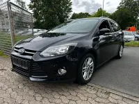 Gebraucht Ford Focus Titanium 116 PS (85 kW) 2014 Schwarz Kombi