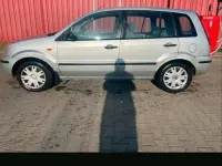 Usata Ford Focus 101 CV (74 kW) 2003 Argento Utilitaria