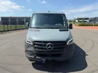 Gebraucht Mercedes Sprinter 163 PS (119 kW) 2019 Grau Van