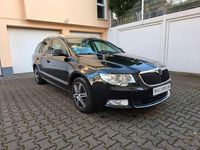 Gebraucht Skoda Superb Elegance 200 PS (147 kW) 2011 Cerna magic/black magic Kombi
