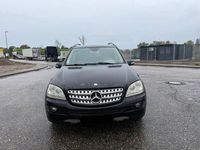 Gebraucht Mercedes ML280 190 PS (139 kW) 2006 Schwarz SUV