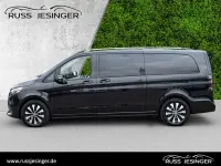 Gebraucht Mercedes V220 Style 163 PS (119 kW) 2024 Schwarz Van / Kleinbus