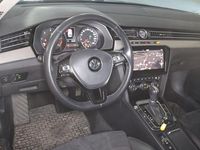 Gebraucht VW Passat Highline 150 PS (110 kW) 2019 Blau Kombi