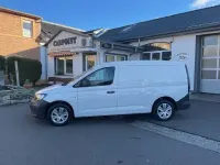 Gebraucht VW Caddy 102 PS (75 kW) 2022 Candyweiss Van / Kleinbus