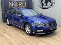 Gebraucht VW Passat R-line 150 PS (110 kW) 2021 Lapiz blue metallic (metallic) Kombi