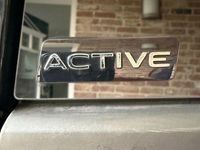 Gebraucht VW e-up! Active 61 kW (83 PS) 2021 Schwarz Kleinwagen