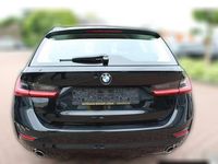 Gebraucht BMW 320 Advantage 190 PS (139 kW) 2020 Schwarz metallic Kombi