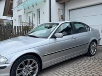 Gebraucht BMW 320 150 PS (110 kW) 1999 Silber Limousine