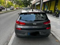 Gebraucht Hyundai i30 Select 110 PS (80 kW) 2017 Grau Limousine