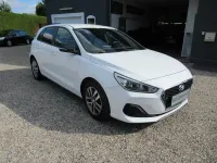 Gebraucht Hyundai i30 GO! 120 PS (88 kW) 2019 Weiß Limousine