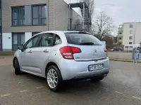 Usado Citroën C3 92 CV (67 kW) 2013 Plateado Berlina
