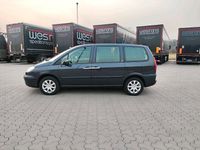 Gebraucht Peugeot 807 128 PS (94 kW) 2006 Schwarz Van / Kleinbus