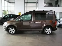 Second-hand VW Caddy Comfortline 150 CP (110 kW) 2017 Maro Monovolum