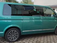 Gebraucht VW Multivan Generation Six 150 PS (110 kW) 2021 Grün Van / Kleinbus
