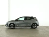 Używany Renault Clio V Techno 94 KM (69 kW) 2025 Szary Sedan/Limuzyna