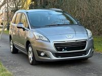 Gebraucht Peugeot 5008 116 PS (85 kW) 2016 Grau Van / Kleinbus