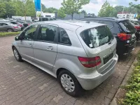 Gebraucht Mercedes B170 116 PS (85 kW) 2008 Silber Van / Kleinbus