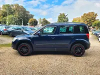 Gebraucht Skoda Yeti Family 152 PS (111 kW) 2011 Blau SUV