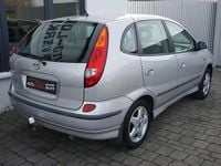 Gebraucht Nissan Almera Acenta 116 PS (85 kW) 2001 Silber Limousine