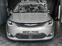 Gebraucht Chrysler Pacifica Limited 291 PS (214 kW) 2017 Silber SUV