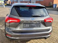 Gebraucht Ford Focus 120 PS (88 kW) 2020 Grau Kombi