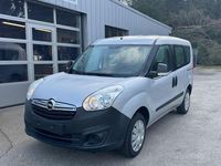 Gebraucht Opel Combo Selection 95 PS (69 kW) 2017 Silber Van / Kleinbus