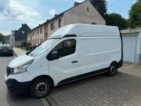 Gebraucht Renault Trafic 140 PS (102 kW) 2016 Weiß Van / Kleinbus
