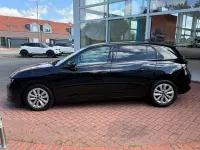 Gebraucht Opel Astra Edition 136 PS (100 kW) 2025 Karbon schwarz Limousine