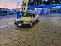 Gebraucht Mercedes 190 204 PS (150 kW) 1991 Silber Limousine