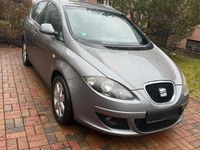 Gebraucht Seat Altea 105 PS (77 kW) 2009 Grün Limousine