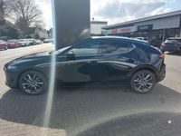 Neu Mazda 3 Exclusive 140 PS (102 kW) 2026 Schwarz Limousine