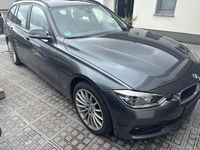 Gebraucht BMW 330 Advantage 258 PS (189 kW) 2019 Grau Kombi