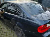Gebraucht BMW 320 150 PS (110 kW) 2005 Blau Limousine