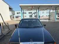 Gebraucht Mercedes E300 200 PS (147 kW) 1987 Schwarz Coupé
