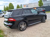 Gebraucht Mercedes ML350 258 PS (189 kW) 2014 Schwarz SUV