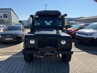 Gebraucht Land Rover Defender 122 PS (89 kW) 2012 Schwarz SUV