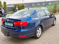 Gebraucht VW Jetta Comfortline 140 PS (102 kW) 2014 Blau metallic Limousine