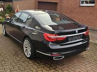 Gebraucht BMW 730L 265 PS (194 kW) 2019 Schwarz Limousine