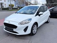 Gebraucht Ford Fiesta Trend 71 PS (52 kW) 2018 Frostweiß Kleinwagen
