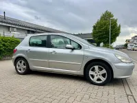 Gebraucht Peugeot 307 Platinum 136 PS (100 kW) 2003 Silber Limousine