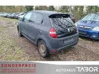 Gebraucht Renault Twingo GT 109 PS (80 kW) 2018 Sternenschwarz Kleinwagen