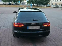 Gebraucht Audi A4 150 PS (110 kW) 2012 Schwarz Kombi