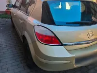 Gebraucht Opel Astra 105 PS (77 kW) 2004 Gold Kleinwagen