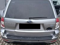 Gebraucht Subaru Forester Active 147 PS (108 kW) 2011 Silber SUV