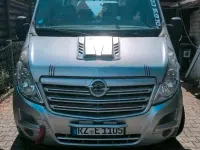 Gebraucht Opel Movano 145 PS (106 kW) 2011 Silber Van / Kleinbus