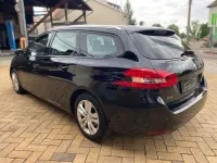 Gebraucht Peugeot 308 SW Active 120 PS (88 kW) 2016 Schwarz Kombi
