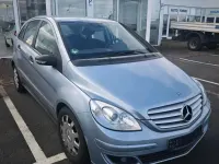 Gebraucht Mercedes B180 107 PS (78 kW) 2006 Silber Van / Kleinbus